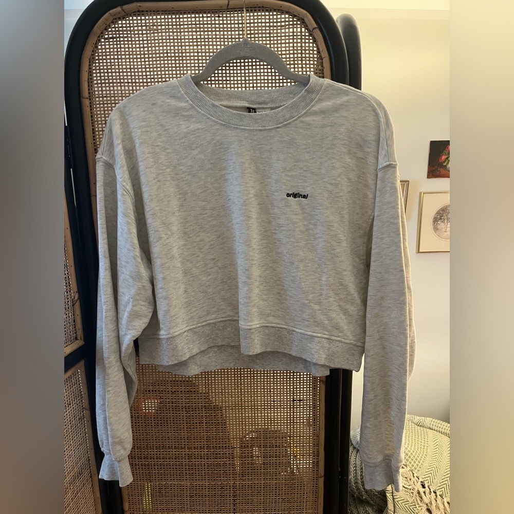 “Original” graphic cropped sweatshirt. Light grey color. Never worn.